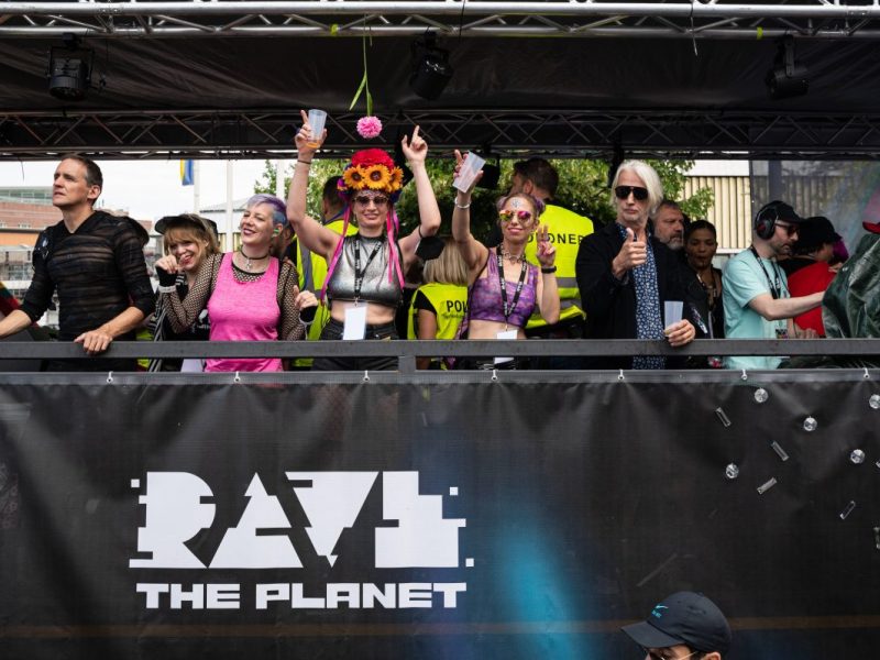 Berlin Rave the Planet