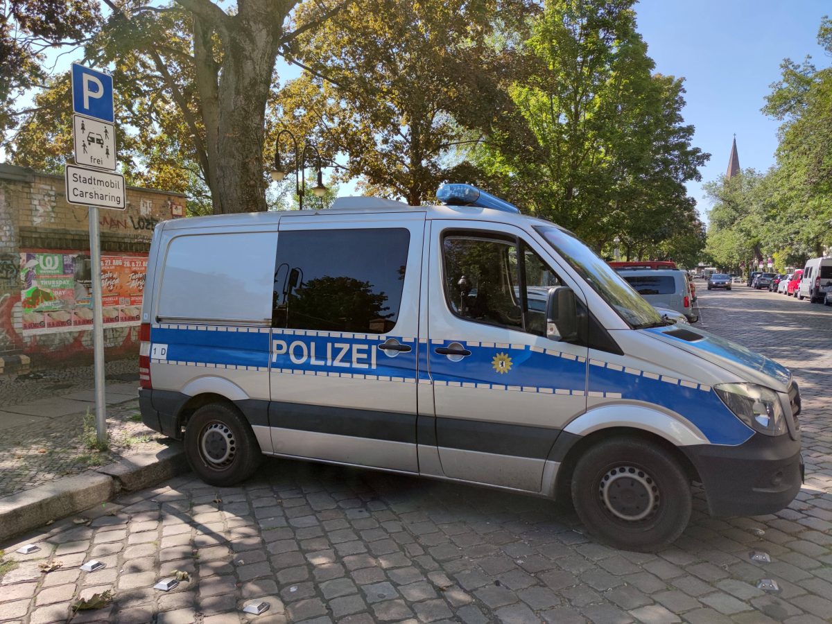 Polizei vor dem Görlitzer Park