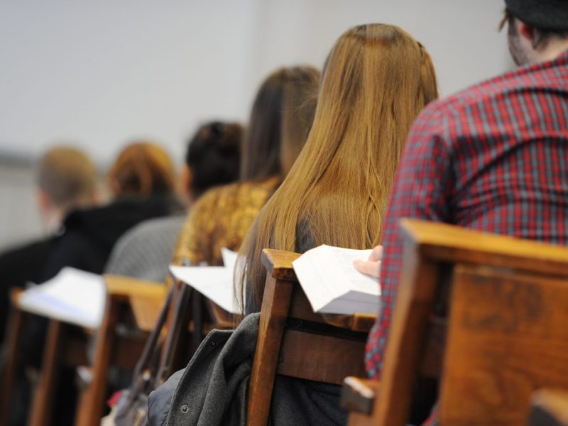 Studenten in einer Universität in Berlin