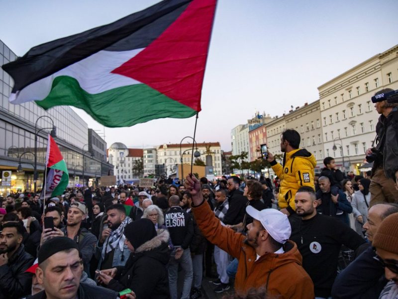 Berlin. Demo. Neukölln. Israel. Palästina.