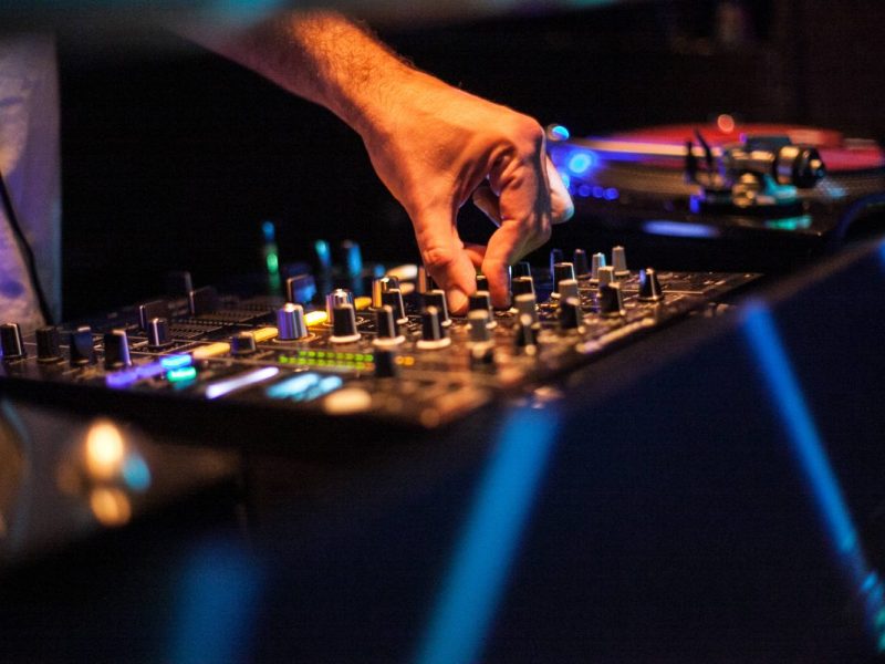 Boris ist Resident-Dj im Berghain. Im Kampf um eine Berliner Ikone trug er nun seinen Beitrag bei und spielte einen Gratis-Gig in Berlin. (Symbolbild)