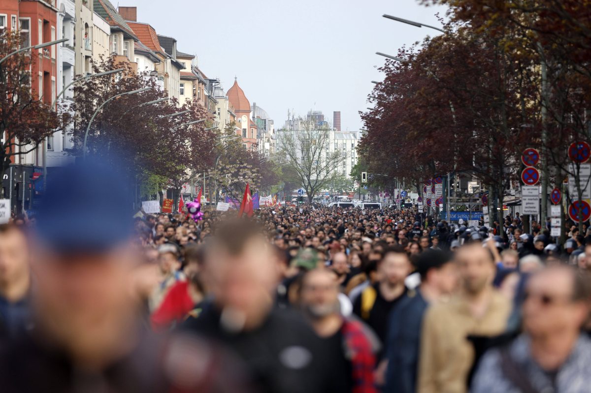 Der 1. Mai ist ein Tag der Demos in Berlin.