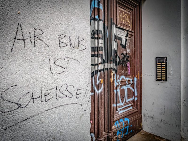 Airbnb