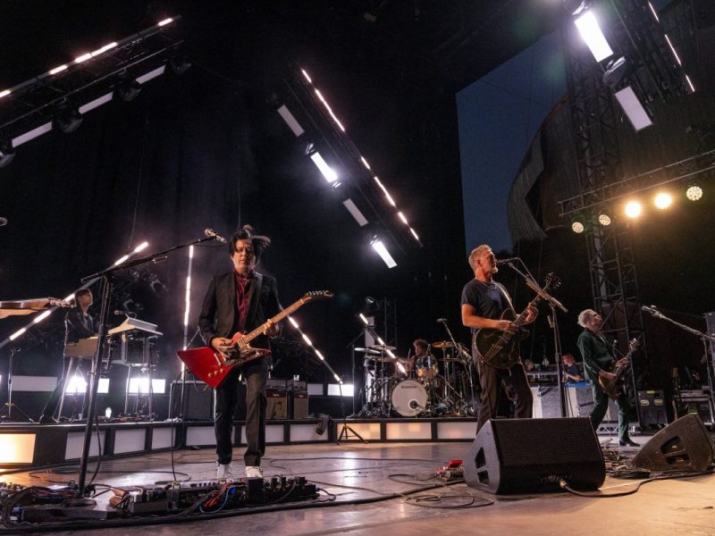 Queens of the Stone Age