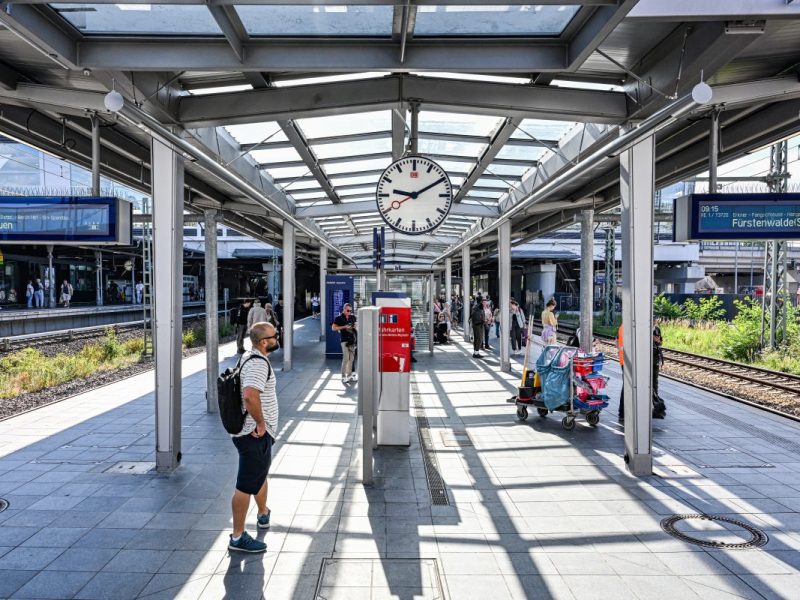 Bahn in Berlin Ostkreuz