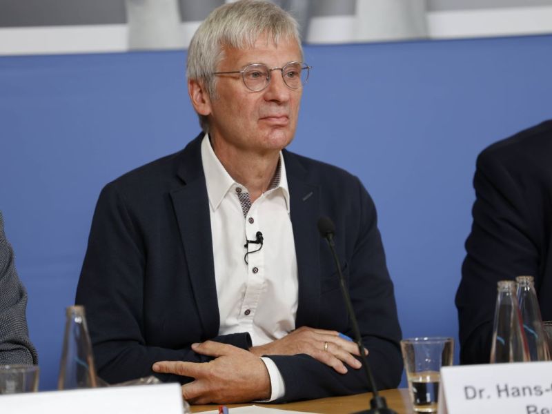 Wie tickt AfD-Politiker Hans-Christoph Berndt privat?