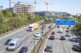 Ein Blick auf die Berliner Stadtautobahn A100.