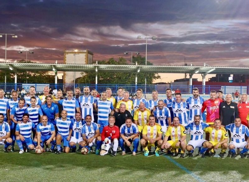 Am 1. Oktober trafen die Seniorenmannschaften des Deia FC und des DC Atletico Baleares auf die Traditionsmannschaft des 1. FC Union Berlin bei einem Oldies-Turnier auf Mallorca aufeinander.
