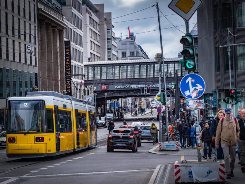 Ein Berliner trifft eine drastische Entscheidung. Grund für diese Entscheidung und seinen Ärger ist die BVG.