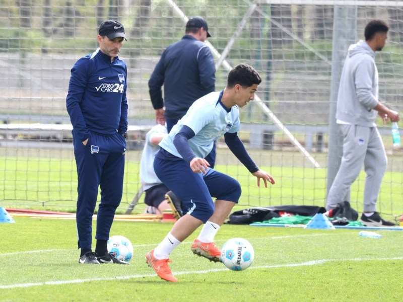 Ibrahim Sessa von Hertha BSC im Teamtraining.